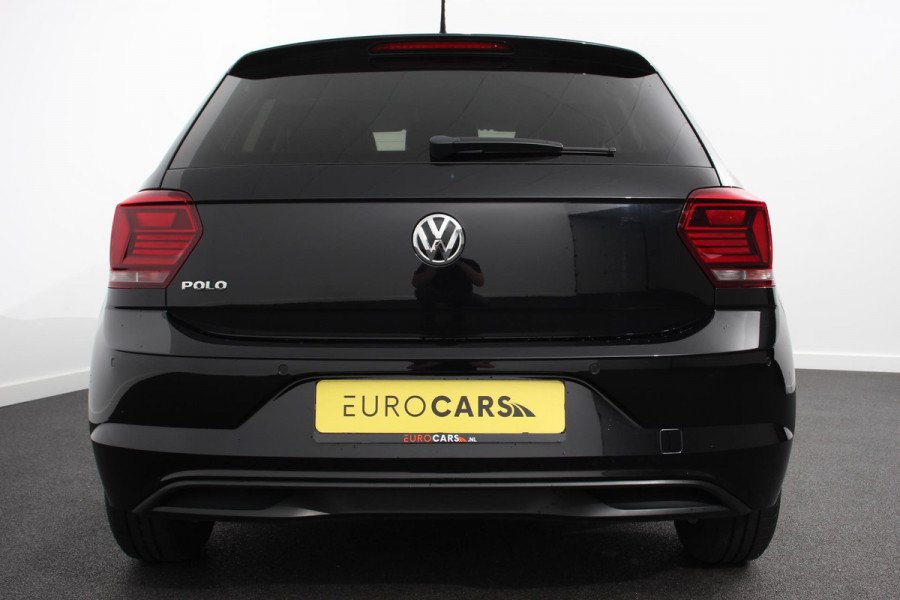 Volkswagen Polo 1.0 TSI DSG Highline 116 Pk Navigatie Parkeersensoren Voor + Achter Adaptieve Cruise Control Lichtmetalen Velgen