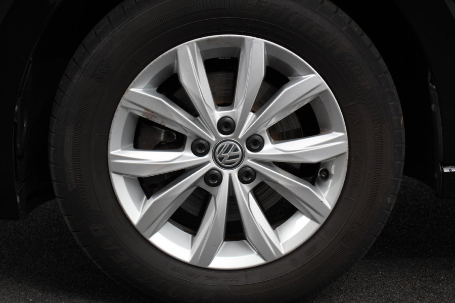 Volkswagen Polo 1.0 TSI DSG Highline 116 Pk Navigatie Parkeersensoren Voor + Achter Adaptieve Cruise Control Lichtmetalen Velgen