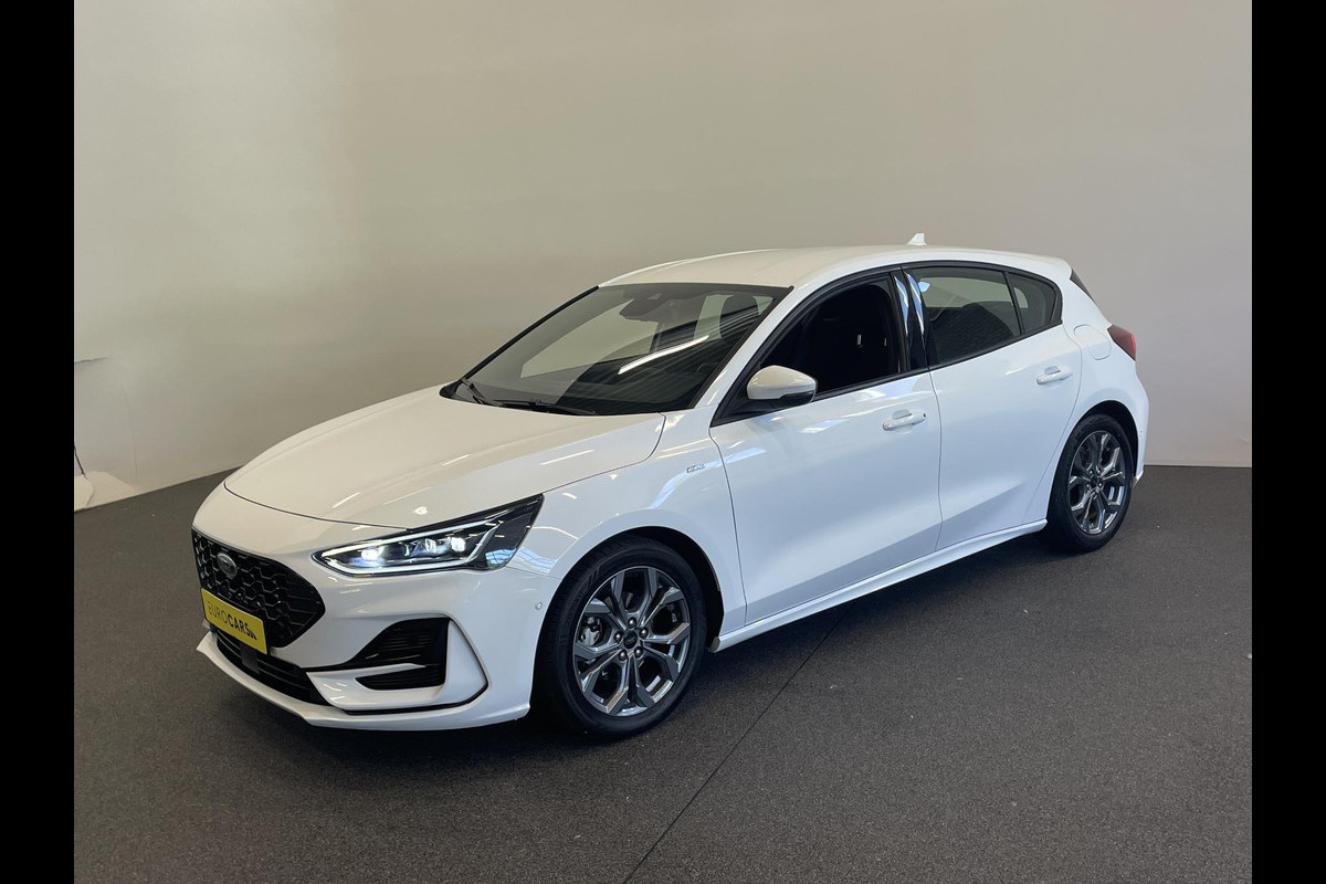 Ford Focus 1.0 Focus 125 PK HB ST-Line Automaat Navigatie Climate control cruise control Carplay LM velgen Parkeersensoren Led Matrix koplampen