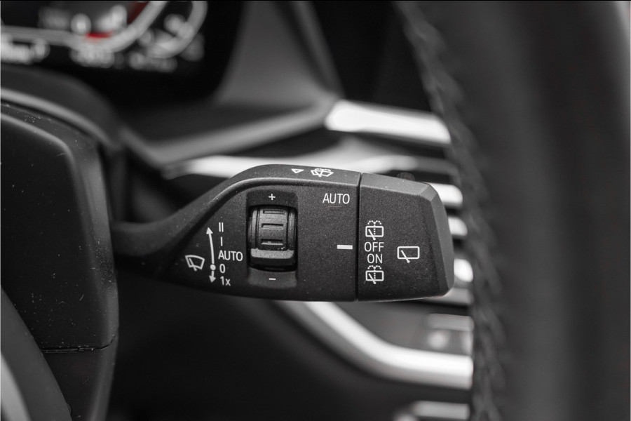BMW X5 xDrive45e High Executive M-Sport Pano Laser ACC HUD Keyless 22"