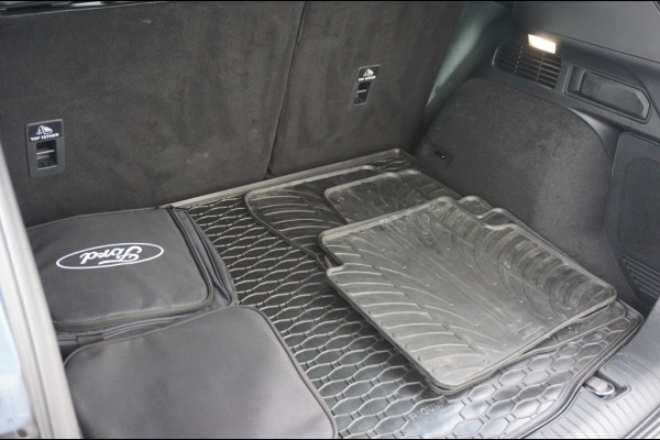 Ford Kuga 225PK PHEV ST-Line X SUPER LUXE | WINTERPACK | AUTOM. | SPORTIEF