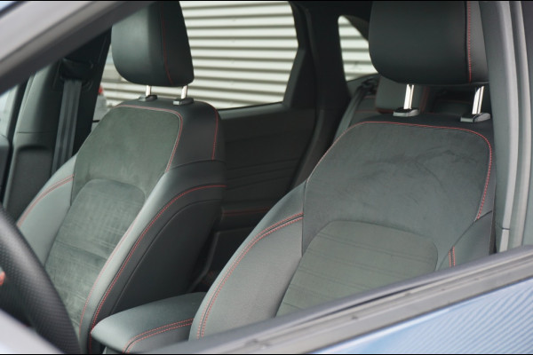 Ford Kuga 225PK PHEV ST-Line X SUPER LUXE | WINTERPACK | AUTOM. | SPORTIEF