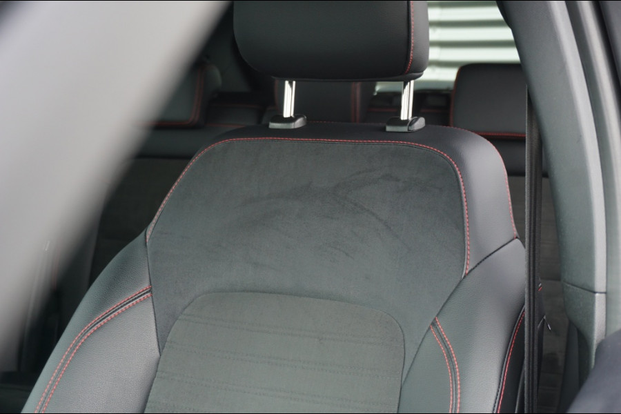 Ford Kuga 225PK PHEV ST-Line X SUPER LUXE | WINTERPACK | AUTOM. | SPORTIEF