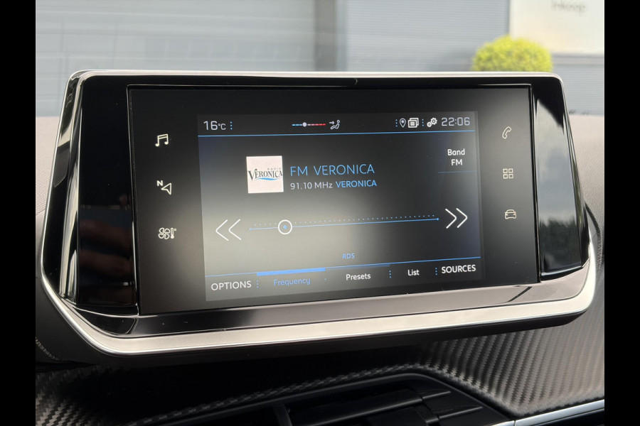 Peugeot 208 1.2 PureTech Blue Lease Active 2e Eigenaar,Navi,Apple Carplay/Android,Rijstrooksensor,6 Bak,Pdc,Dealer Onderhouden,102pk,N.A.P,Apk tot 04-2028