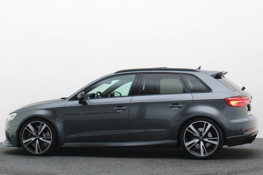 Audi A3 Sportback 2.5 TFSI RS 3 quattro Virtual Cockpit, Panoramadak, B&O, ACC, Camera, Apple Carplay, DAB, 19''