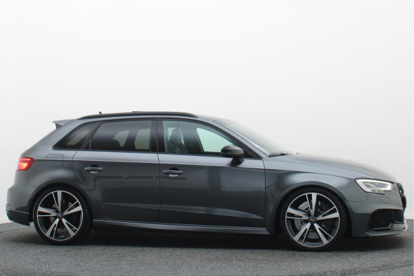Audi A3 Sportback 2.5 TFSI RS 3 quattro Virtual Cockpit, Panoramadak, B&O, ACC, Camera, Apple Carplay, DAB, 19''