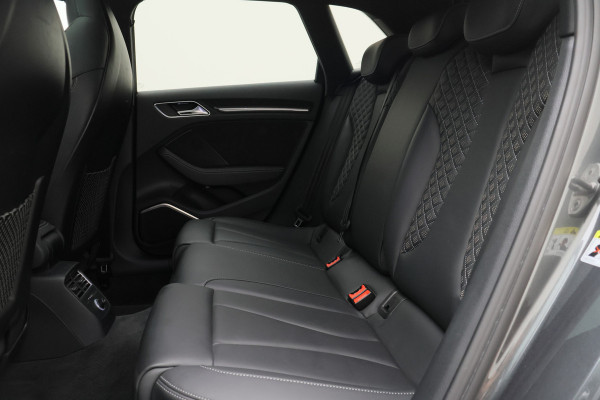 Audi A3 Sportback 2.5 TFSI RS 3 quattro Virtual Cockpit, Panoramadak, B&O, ACC, Camera, Apple Carplay, DAB, 19''