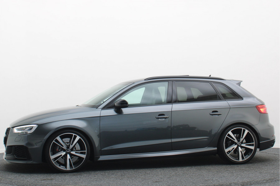 Audi A3 Sportback 2.5 TFSI RS 3 quattro Virtual Cockpit, Panoramadak, B&O, ACC, Camera, Apple Carplay, DAB, 19''