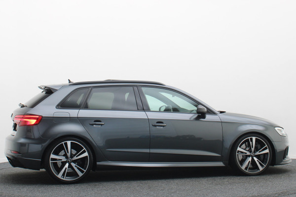 Audi A3 Sportback 2.5 TFSI RS 3 quattro Virtual Cockpit, Panoramadak, B&O, ACC, Camera, Apple Carplay, DAB, 19''
