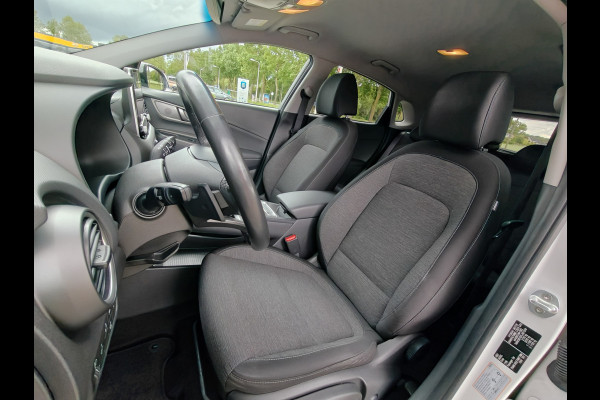 Hyundai Kona EV Fashion Design 64 kWh / Camera / Carplay / Adapt. Cruise / Warmtepomp /