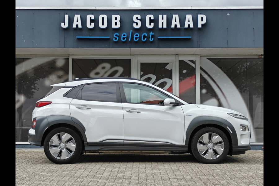 Hyundai Kona EV Fashion Design 64 kWh / Camera / Carplay / Adapt. Cruise / Warmtepomp /