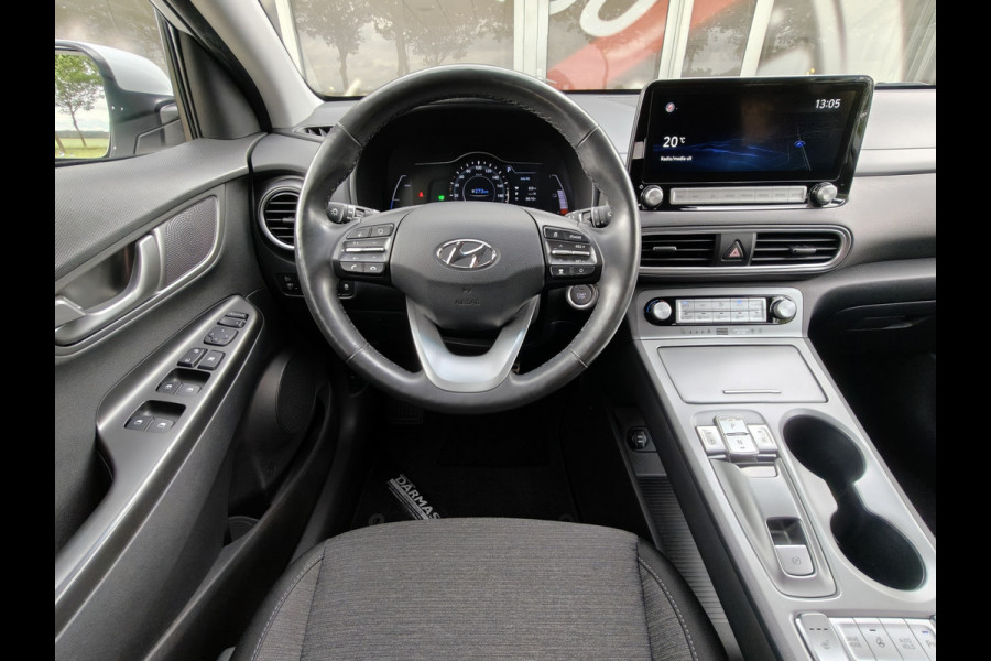 Hyundai Kona EV Fashion Design 64 kWh / Camera / Carplay / Adapt. Cruise / Warmtepomp /