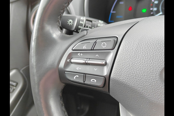 Hyundai Kona EV Fashion Design 64 kWh / Camera / Carplay / Adapt. Cruise / Warmtepomp /