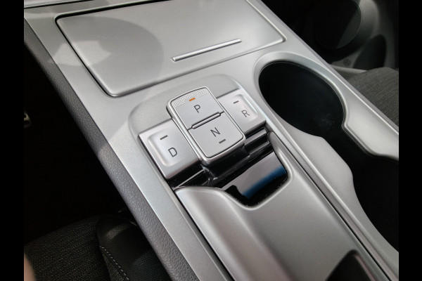 Hyundai Kona EV Fashion Design 64 kWh / Camera / Carplay / Adapt. Cruise / Warmtepomp /