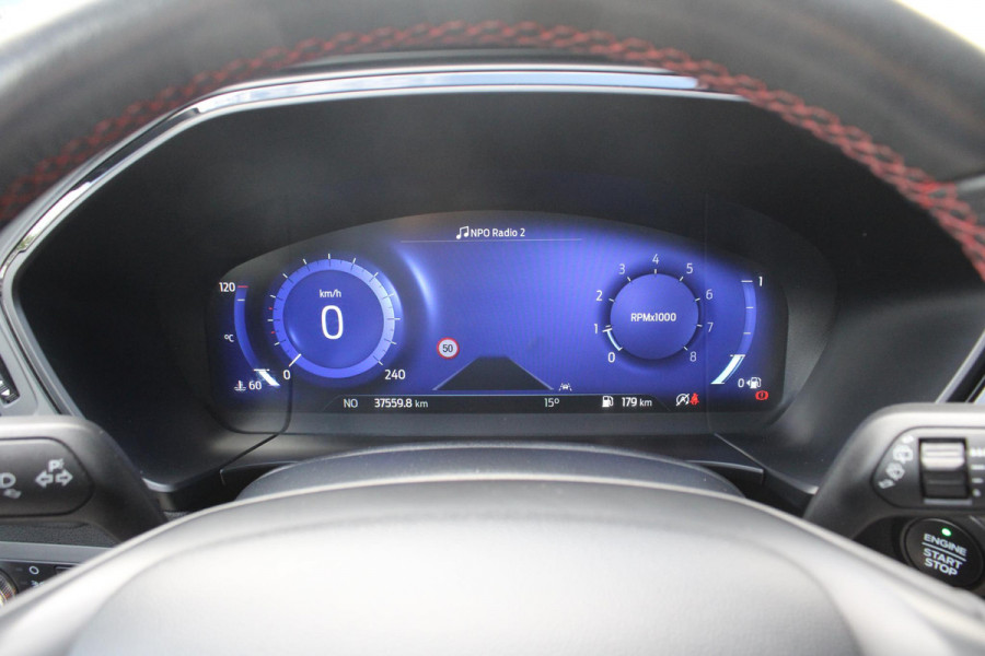 Ford Kuga 1.5 EcoBoost ST-Line X | Trekhaak | Stoel + Stuurverwarming | Adaptive Cruise Control | Camera | Navigatie | Climate Control |