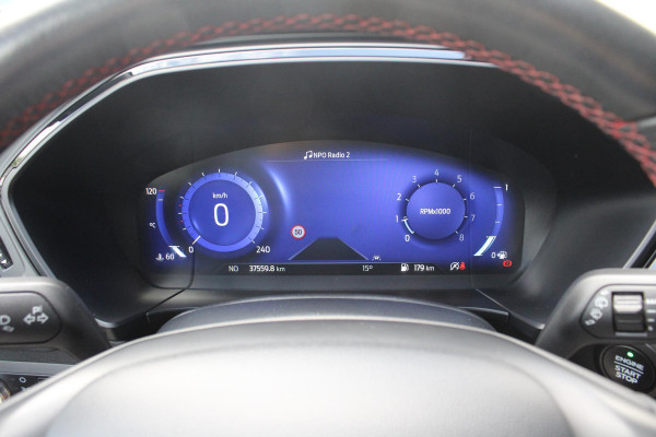 Ford Kuga 1.5 EcoBoost ST-Line X | Trekhaak | Stoel + Stuurverwarming | Adaptive Cruise Control | Camera | Navigatie | Climate Control |