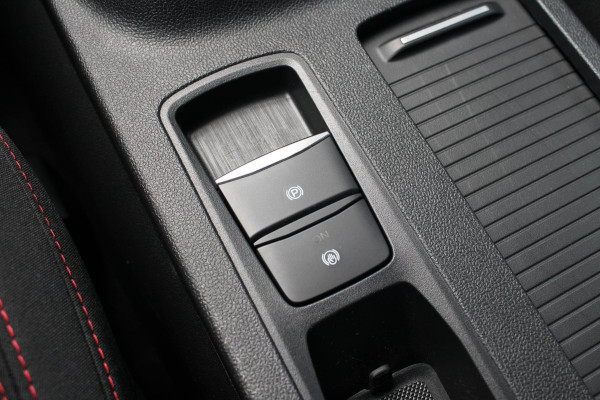 Ford Kuga 1.5 EcoBoost ST-Line X | Trekhaak | Stoel + Stuurverwarming | Adaptive Cruise Control | Camera | Navigatie | Climate Control |