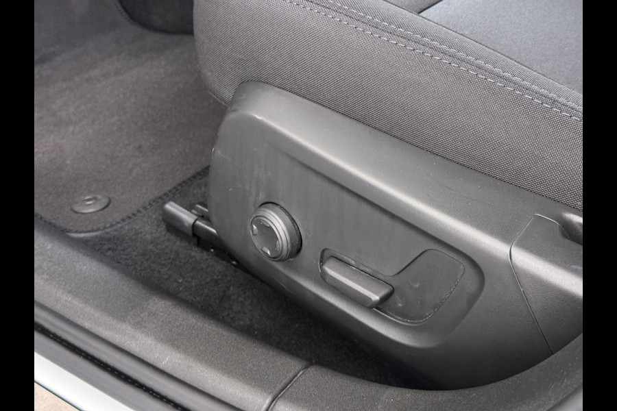 Polestar 2 Long Range Single Motor 78 kWh VAN: 28.900,- VOOR: 26.877,- UW WKVOORDEEL: 2.023,- | SOH 95% | ELEK. STOEL MET MEMORY| DODE HOEK SENSOR| STOELVERWARMING| ELEK. ACHTERKLEP| 360 CAMERA| ADAPTIVE CRUISE CONTROL