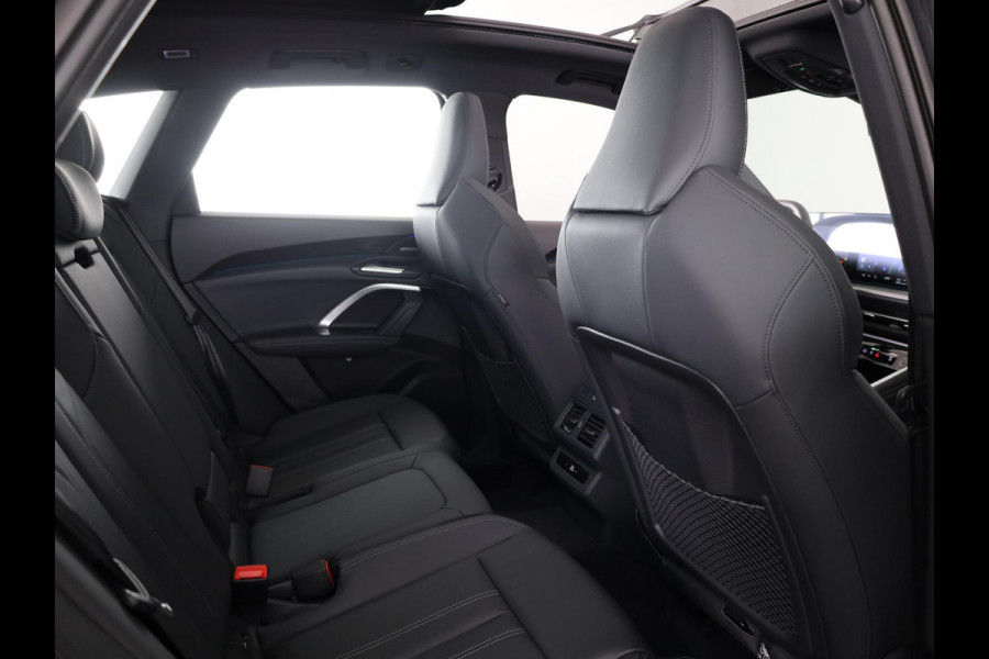 Audi Q5 S edition e-hybrid 299 pk | MMI experience plus met B&O | Panorama-glasdak | Techniekpakket plus | Trekhaak, elektr. wegklapbaar |