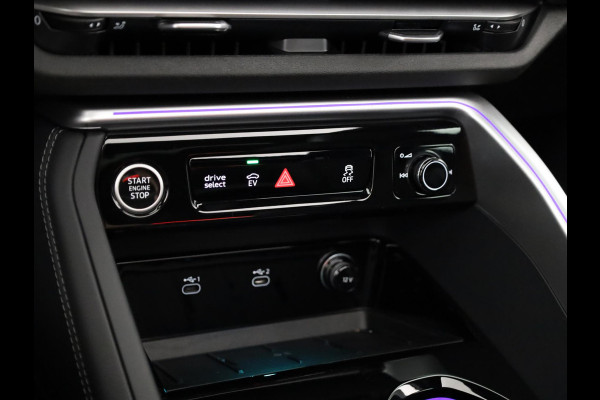 Audi Q5 S edition e-hybrid 299 pk | MMI experience plus met B&O | Panorama-glasdak | Techniekpakket plus | Trekhaak, elektr. wegklapbaar |