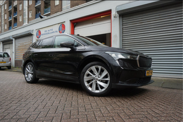 Škoda ENYAQ iV 60 | NL Auto | 1ste eigenaar | Trekhaak | Adaptive+Lane | Sfeer | 20inch | Leer/ stof | Luxe zeer nette auto