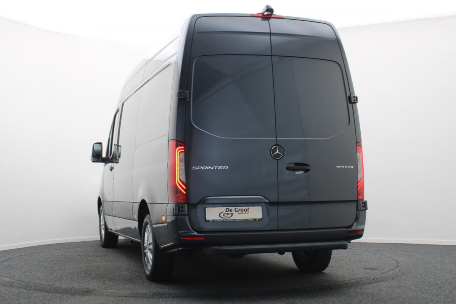 Mercedes-Benz Sprinter 319 CDI L2H2 Select 3-Zits, LED, Camera, Apple Carplay, Standkachel, PDC