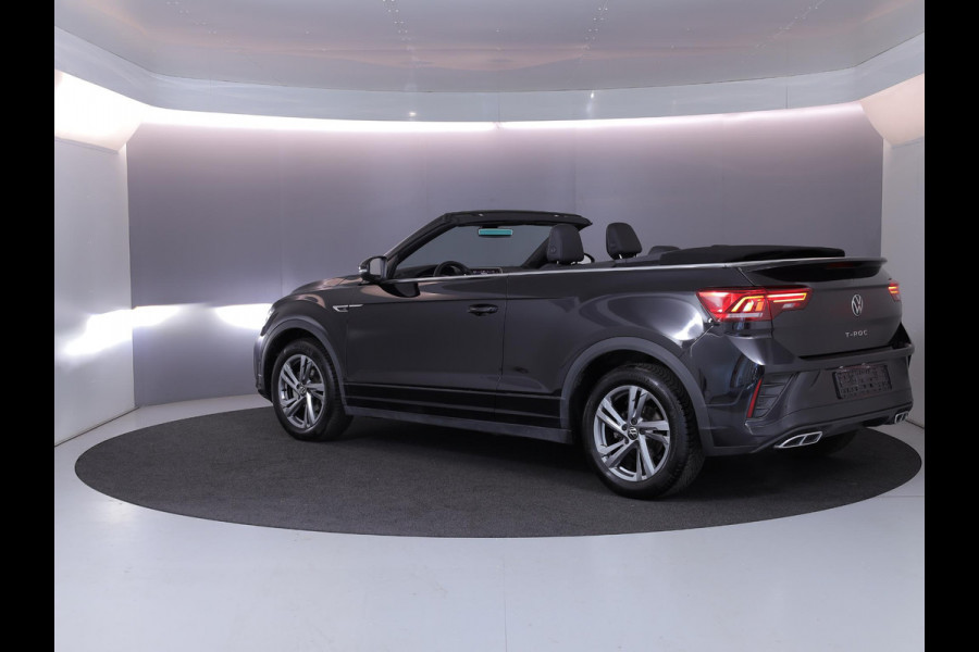 Volkswagen T-Roc Cabrio 1.5 TSI R-Line 150 pk Automaat (DSG) | Navigatie | Windscherm | Trekhaak (afneembaar) | Parkeersensoren (Park assist) | Stoelverwarming | R-Line |