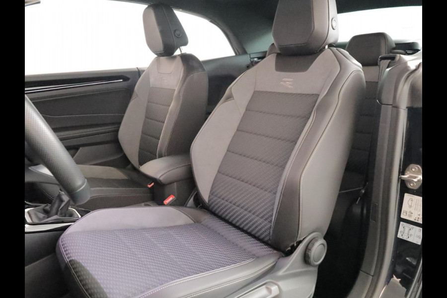 Volkswagen T-Roc Cabrio 1.5 TSI R-Line 150 pk Automaat (DSG) | Navigatie | Windscherm | Trekhaak (afneembaar) | Parkeersensoren (Park assist) | Stoelverwarming | R-Line |