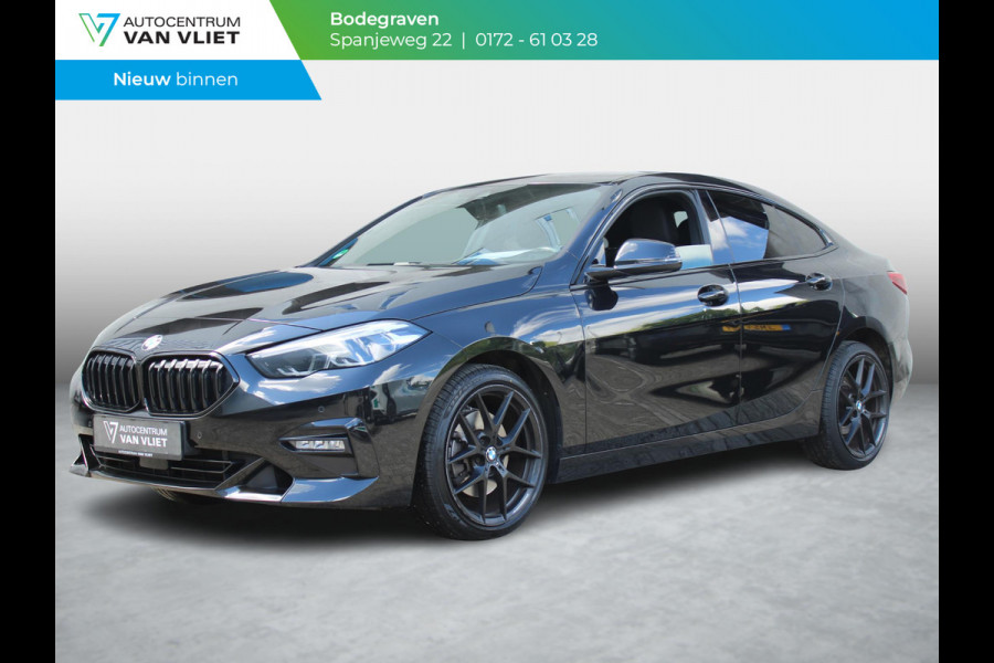 BMW 2 Serie Gran Coupé 218i Executive Edition | STOELVERWARMING | APPLE CARPLAY / ANDROID AUTO |