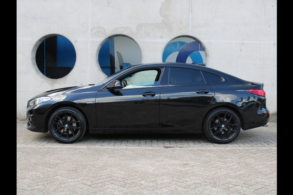 BMW 2 Serie Gran Coupé 218i Executive Edition | STOELVERWARMING | APPLE CARPLAY / ANDROID AUTO |