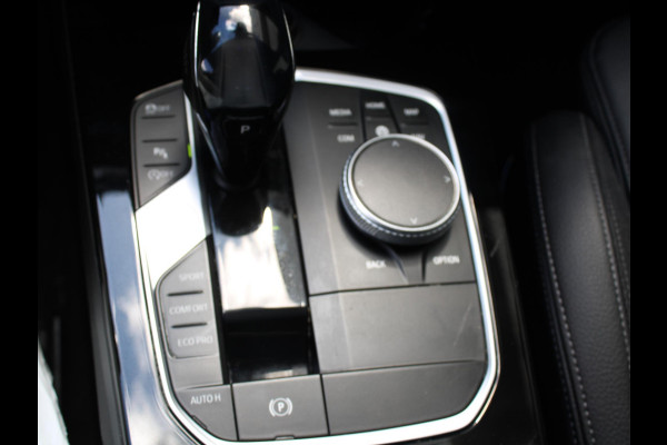 BMW 2 Serie Gran Coupé 218i Executive Edition | STOELVERWARMING | APPLE CARPLAY / ANDROID AUTO |