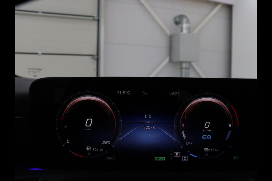 Mercedes-Benz A-Klasse 250e Style | SOH 92% | Stoelverwarming | Sfeerverlichting | Keyless | Camera | Navigatie | Widescreen | Half leder | Side Assist | Climate control | Bluetooth | PHEV | Plug In