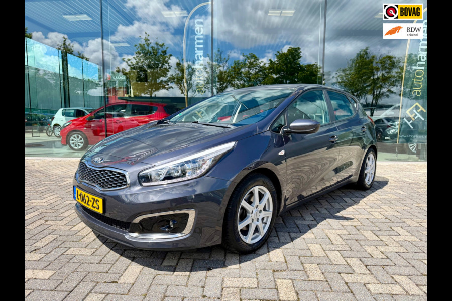Kia cee'd 1.4 CVVT, CarPlay, Cruise, PDC, Camera
