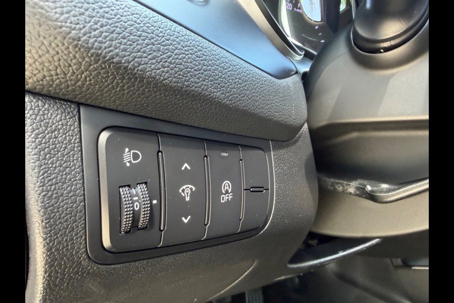 Kia cee'd 1.4 CVVT, CarPlay, Cruise, PDC, Camera