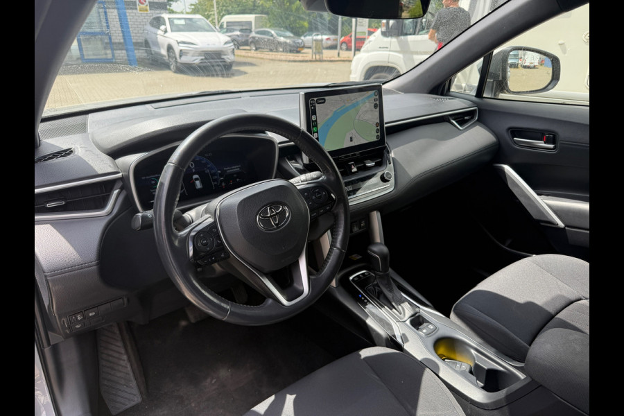 Toyota Corolla Cross Hybrid 200 Dynamic (BOVAG/RIJKLAARPRIJS)