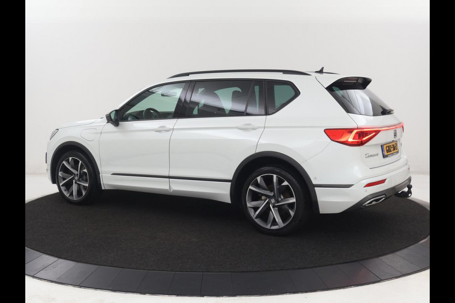 Seat Tarraco 1.4 TSI e-Hybrid PHEV FR | SOH 91,2% | Trekhaak | Stoelverwarming | 360 Camera | Adaptive cruise | Alcantara | Carplay | Navigatie | 20'' | Side Assist | Full LED | Plug In