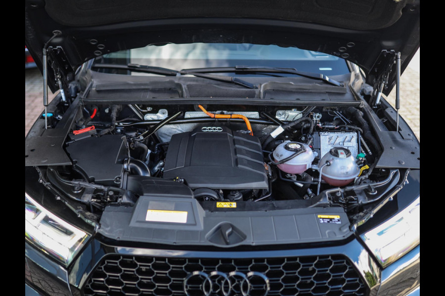 Audi Q5 55 TFSI e quattro Competition | S-Line | Luchtvering | Leder | Pano