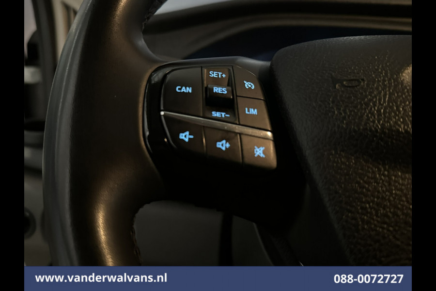 Ford Transit 2.0 TDCI 130pk Bakwagen Laadklep Euro6 Airco | Cruisecontrol | Verwarmde voorruit Bijrijdersbank