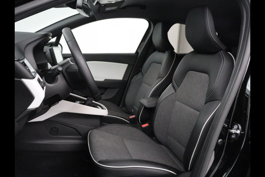 Renault Clio 1.0 TCe 90 Techno | Carplay | Half leder | Navigatie | Keyless | Fulll LED | Camera | Climate control | DAB | Cruise control | Bluetooth | Parkeerhulp
