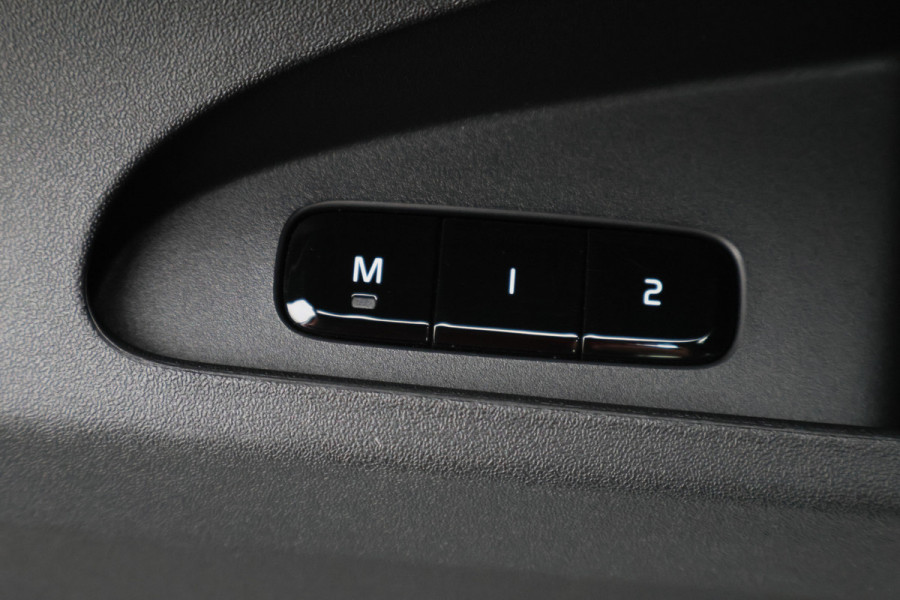 Polestar 2 Standard Range Single Motor 63kWh Camera, Apple Carplay, Memory, Lane Assist, 20"
