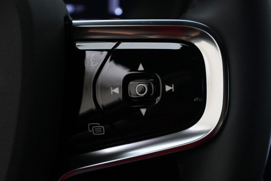 Polestar 2 Standard Range Single Motor 63kWh Camera, Apple Carplay, Memory, Lane Assist, 20"