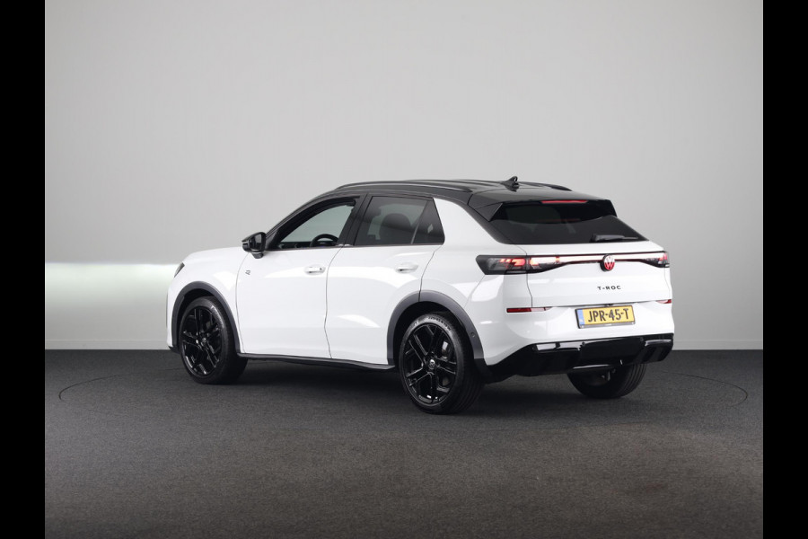 Volkswagen T-Roc 1.5 eTsi Style First Edition | 360 Camera | Black Style | Head-Up display | Led Matrix |