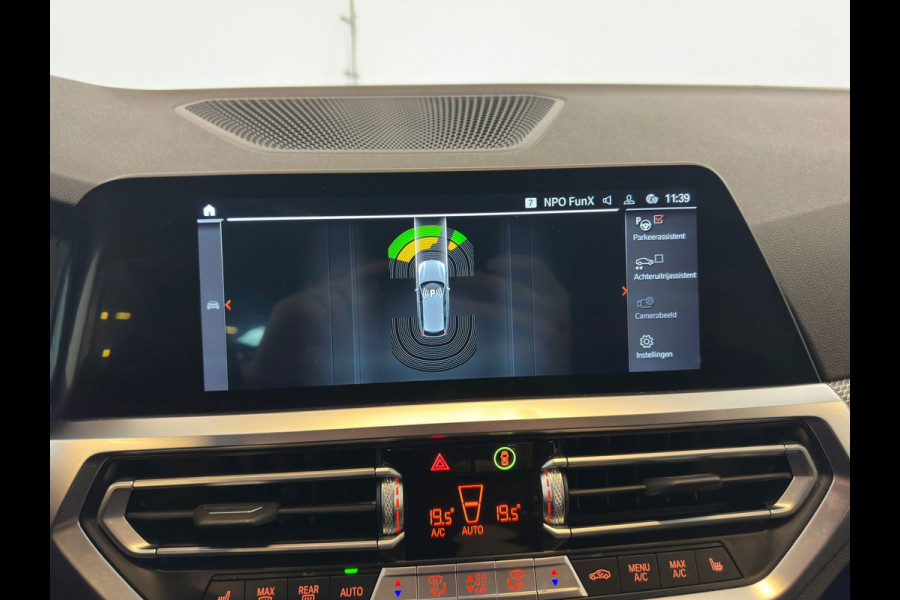 BMW 3 Serie Touring 318i Business Edition|M-PAKKET|HUD|NAP|INCL BTW