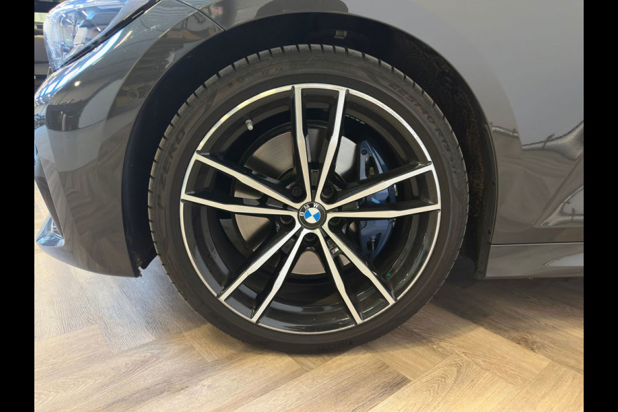 BMW 3 Serie Touring 318i Business Edition|M-PAKKET|HUD|NAP|INCL BTW
