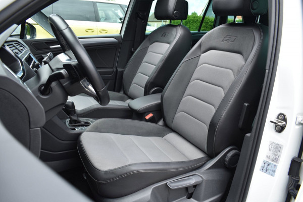 Volkswagen Tiguan 1.5 TSI ACT R-Line | TREKHAAK | CAMERA | STOELVERWARMING | NAP | PANORAMADAK