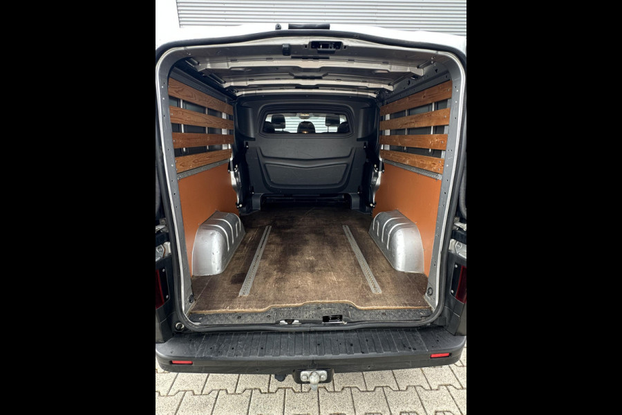 Renault Trafic 2.0 dCi 120 L2H1 DC Dubbele cabine MARGE BTW VIJ