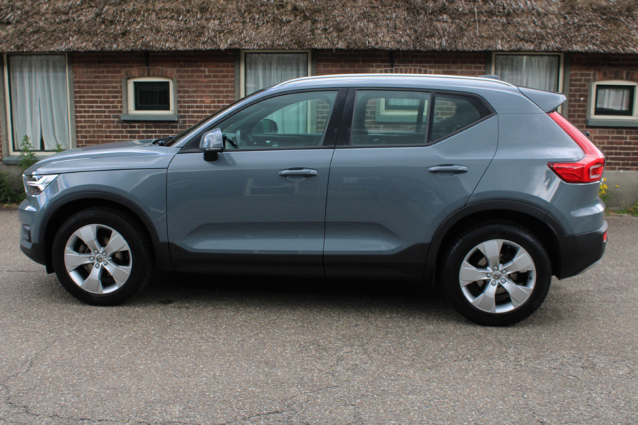 Volvo XC40 1.5 T3 Business Pro NAVI TREKHAAK ECC LED 164Pk 132000KM!!!