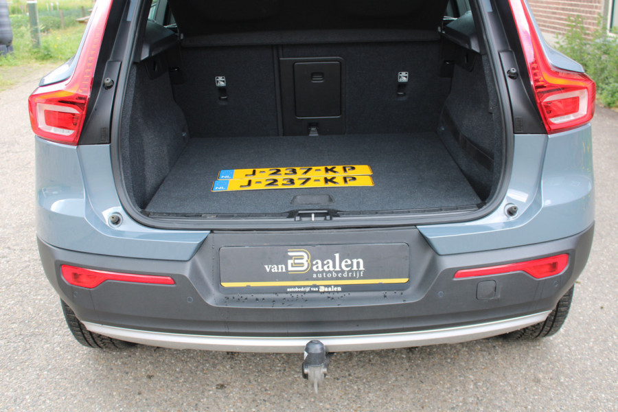 Volvo XC40 1.5 T3 Business Pro NAVI TREKHAAK ECC LED 164Pk 132000KM!!!
