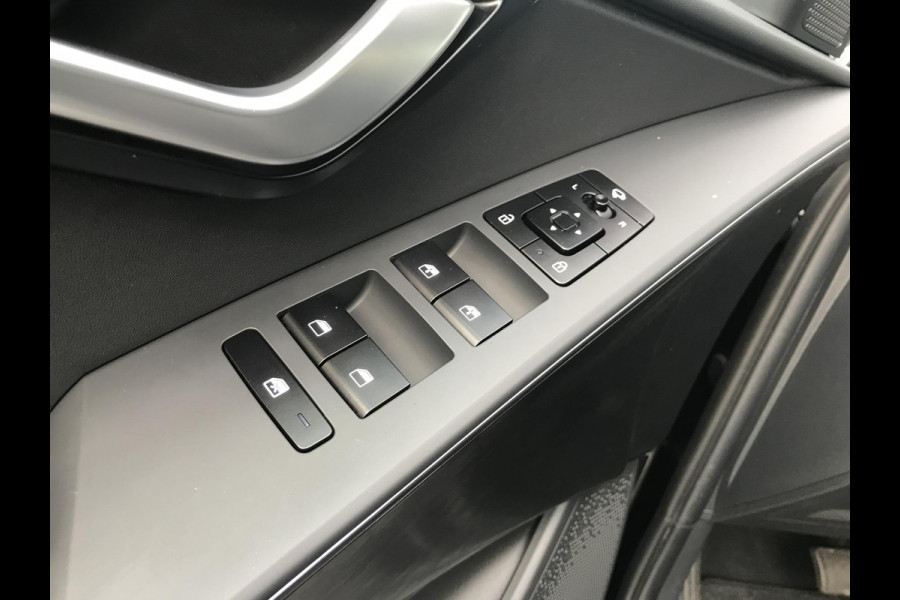 Kia Niro 1.6 PHEV DynamicLine 7 JAAR GARANTIE