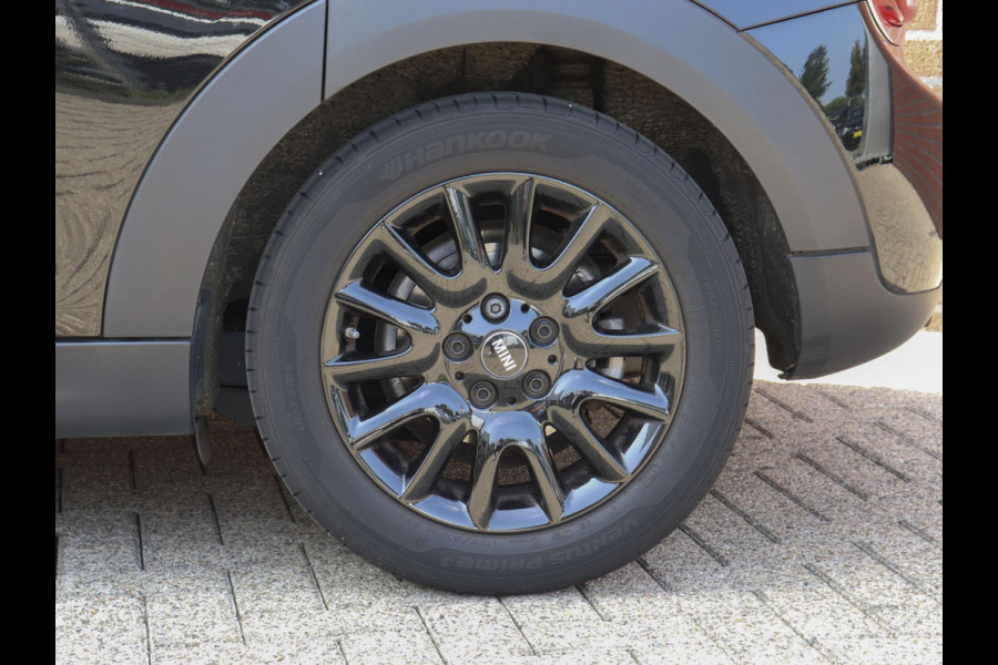 MINI One 1.5 5-DRS Automaat Business Edition Navigatie PDC Cruise Control Airco 17" Lichtmetalen velgen 5-Deurs
